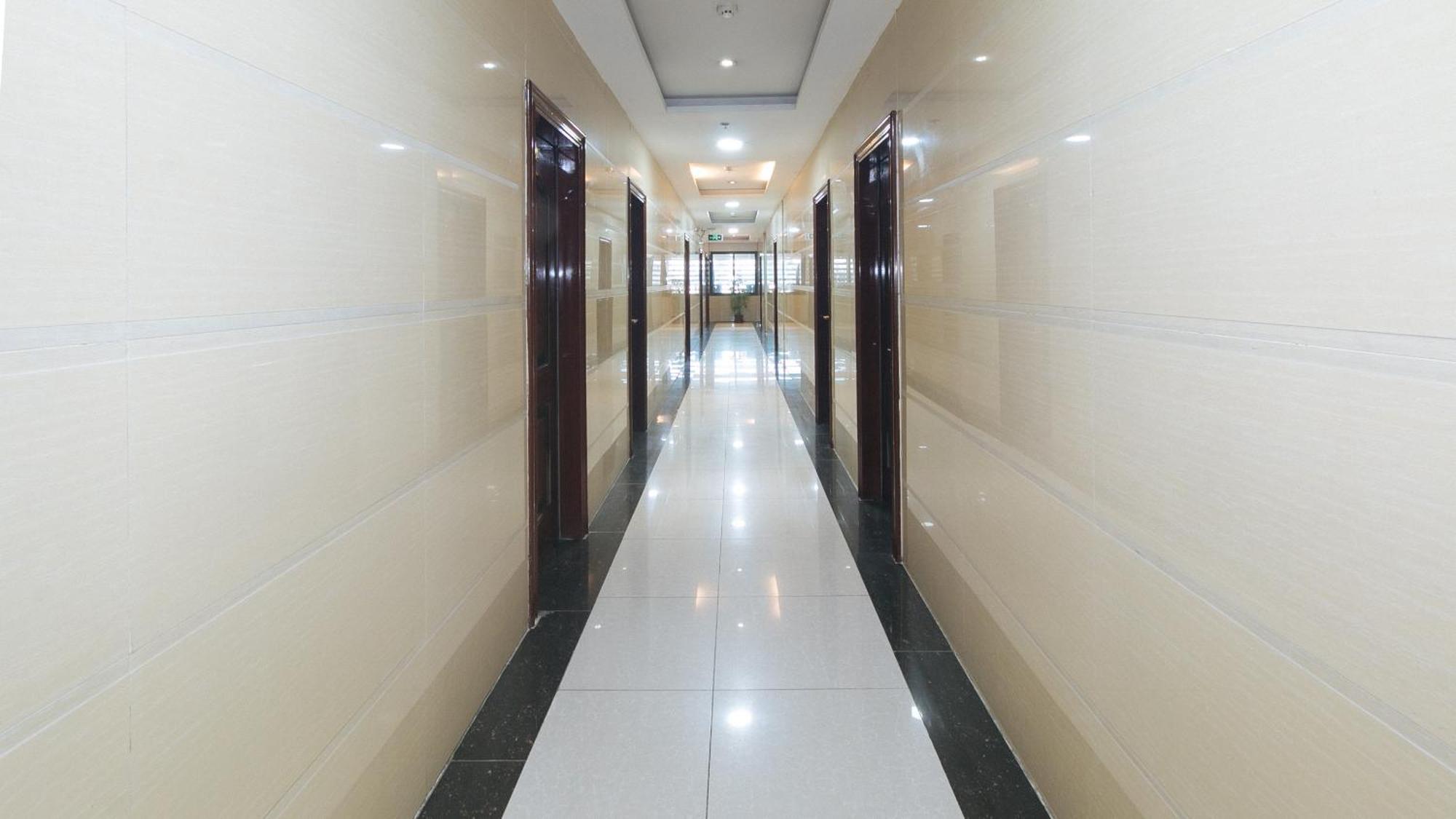 Reddoorz At Winter Hotel Araneta Кесон-Сити Экстерьер фото
